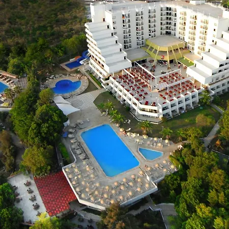 Vista Hill מלון 4*
