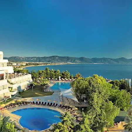 מלון Vista Hill 4*